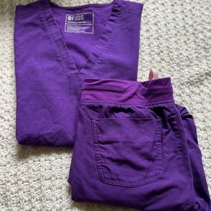 FIGS PURPLE SET